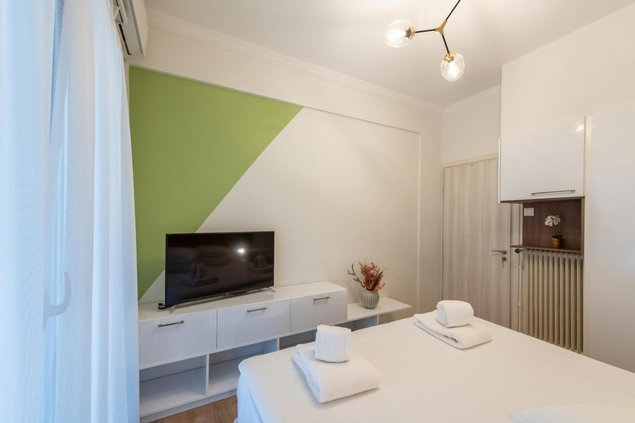 Medluxe Comfort Apartment เอเธนส์ ภายนอก รูปภาพ