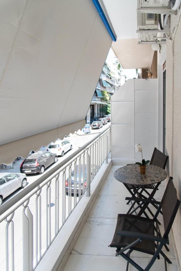 Medluxe Comfort Apartment เอเธนส์ ภายนอก รูปภาพ
